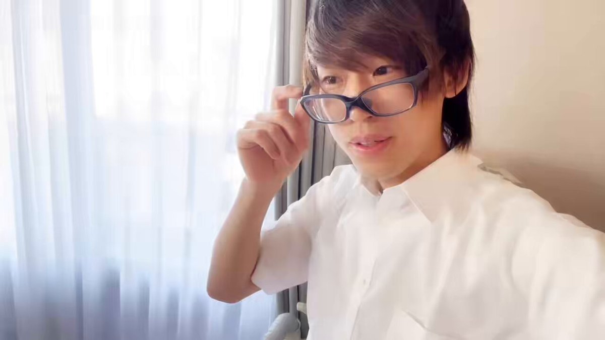 この前に実際に起きた事。 いや！！！！！！！！！！！！！！ 何で！？！？！？！？！？！？！？！？ ！？！？！？！？！？！？！？！？！？ ！？！？！？！？wwwwwwwwwwwww wwwwwwwwwwwwwwwwwwwwwwwwwwwwwwwwwww #UVERworld #BLEACH