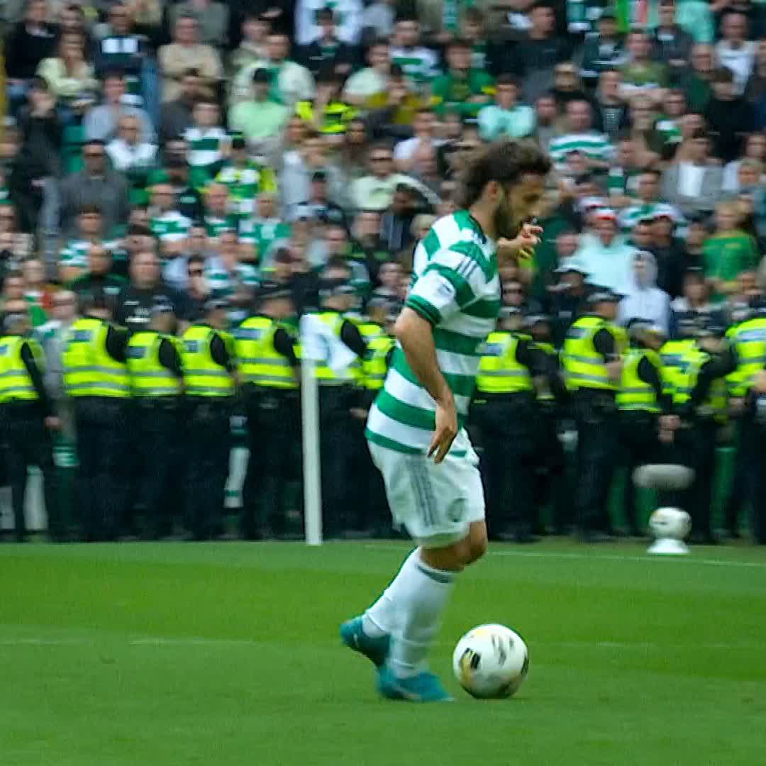 🗣️ "That was a fantastic moment." Watch 𝗠𝗮𝗿𝘁𝗶𝗻 𝗢'𝗡𝗲𝗶𝗹𝗹: 𝗖𝗵𝗮𝗺𝗽𝗶𝗼𝗻 𝗔𝗴𝗮𝗶𝗻 on Sky Sports Football at 5.30pm tonight as the Celtic boss reflects on winning the Scottish Premiership title 📺