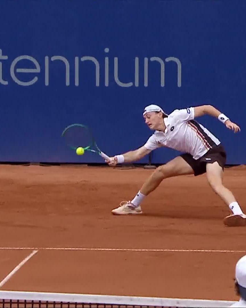 Flick of the wrist genius 🪄 Ignacio Buse can do no wrong today! #bitpandahamburgopen