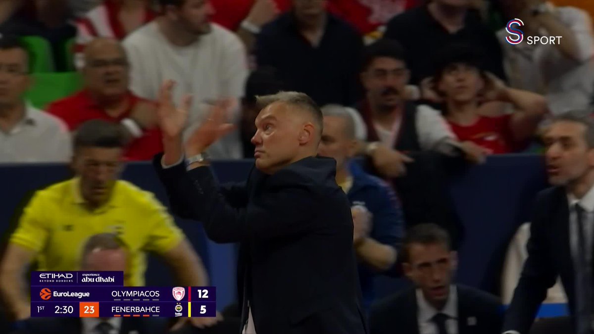 İLK ÜÇLÜK NANDO'DAN 🔥🔥 🟡🔵 Fenerbahçe Beko, Olympiakos'a 5-0'lık seriyle yanıt veriyor!