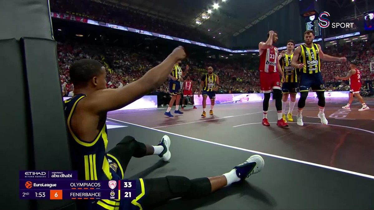 🚨 İLK YARI SONUCU: Olympiakos 33-24 Fenerbahçe Beko