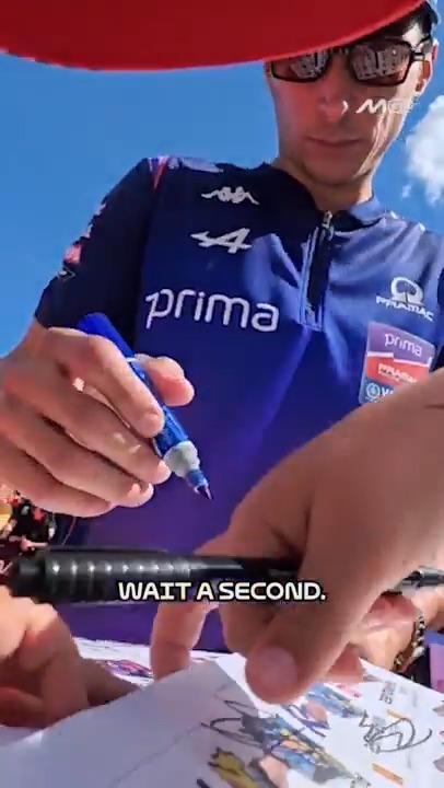 It doesn't get any more special than this 🥹✨ #CatalanGP 🏁