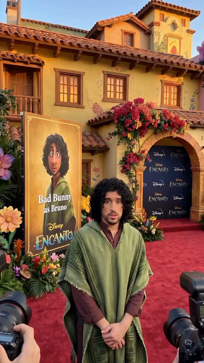 Pero Yo pensaba q Bruno era Badbunny 😨🙆🏽‍♂️