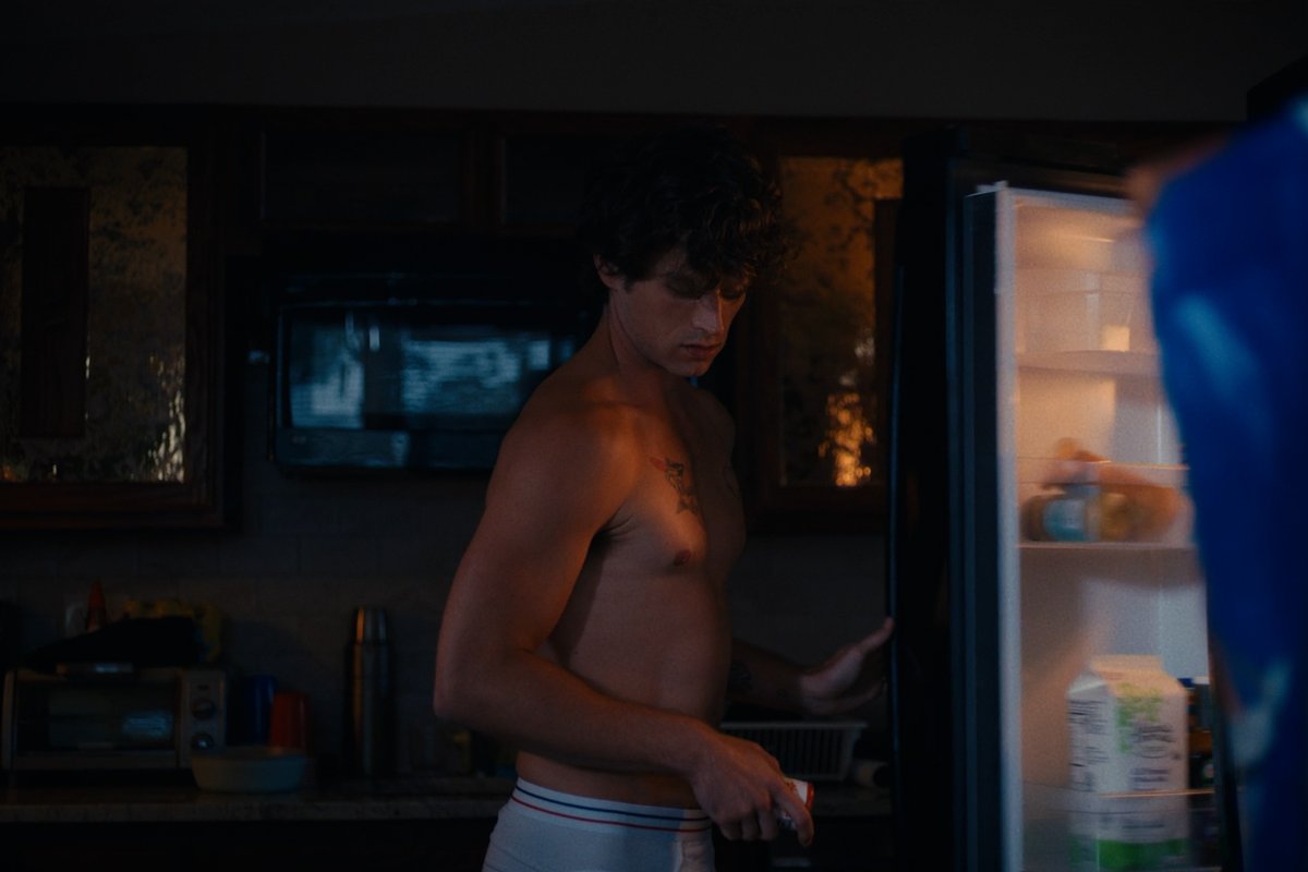 A killer breakfast. #MaximumPleasureGuaranteed — Now Streaming