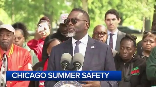 Brandon Johnson says “we can’t arrest our way to safety.” If you arrest murderers, r*pists, carjackers, and violent criminals, your city usually gets safer. That’s kinda the whole idea.