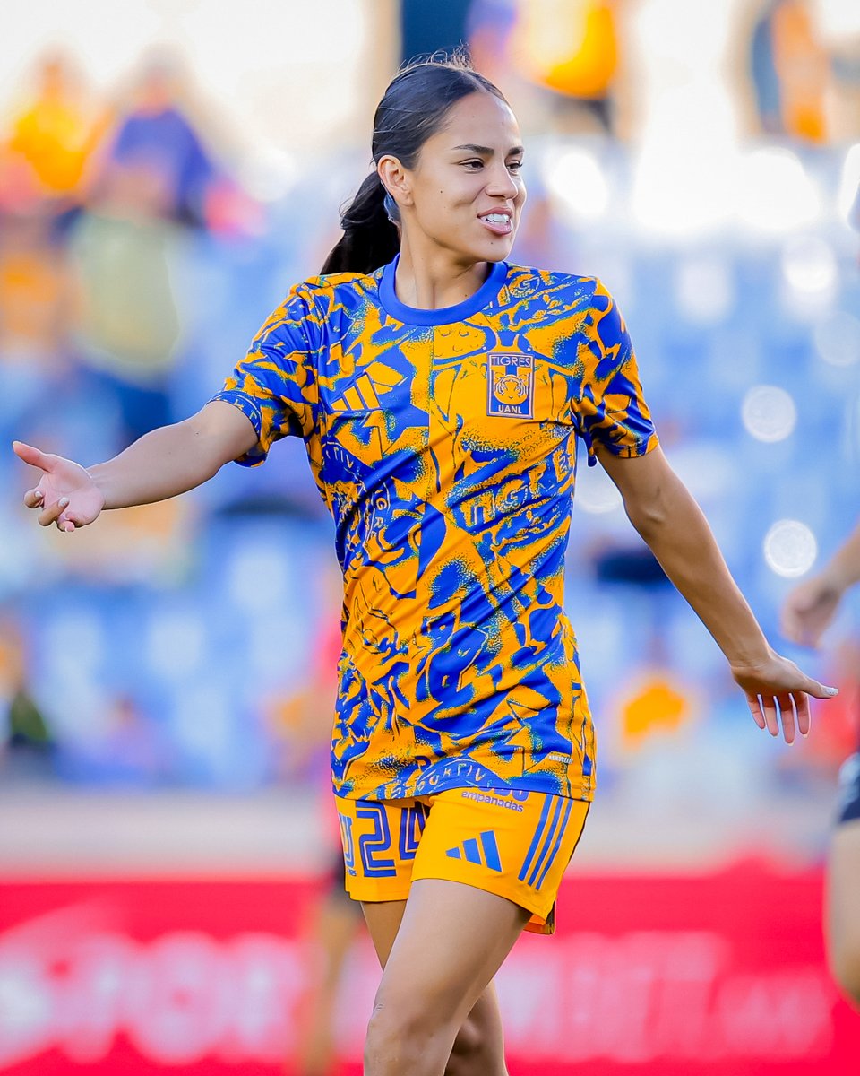 💛 Un momento que nos llenó el corazón, el regreso de Maricarmen Reyes a las canchas.