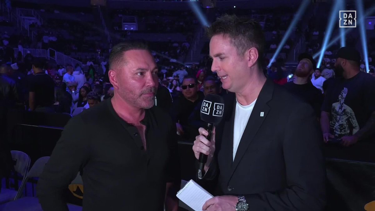 Oscar De La Hoya on Garcia 🆚 Benn 👀 #JonesGualtieri | Live NOW DAZN ▪️