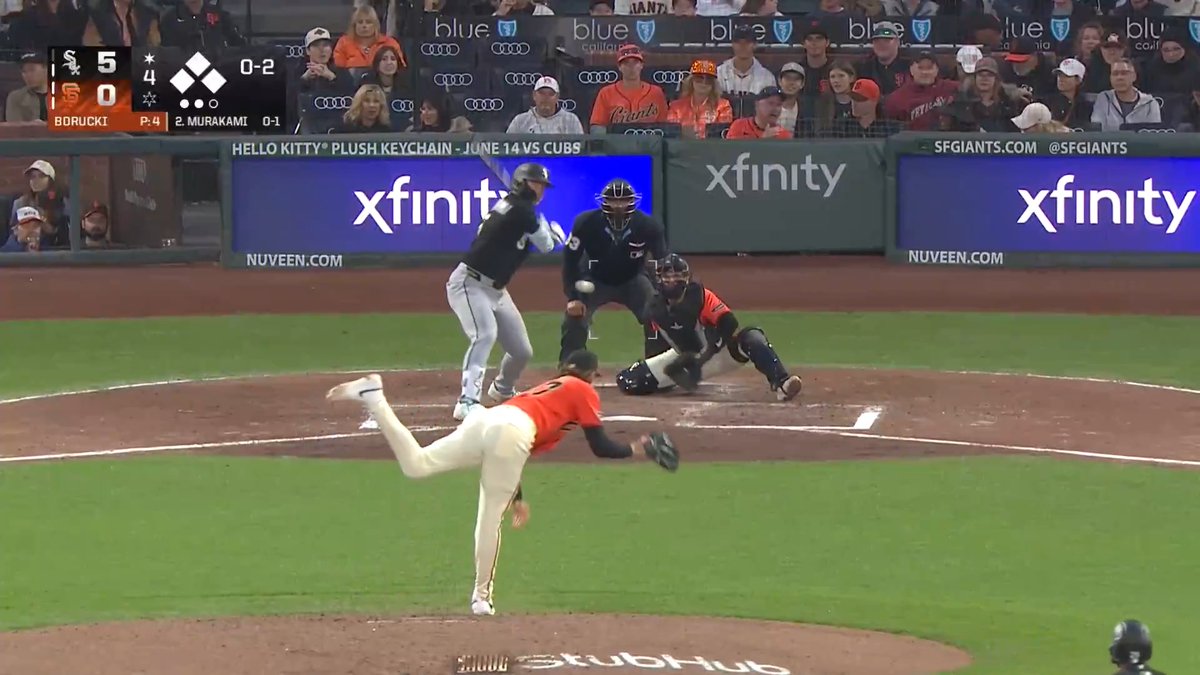 what a 4th inning! 👏