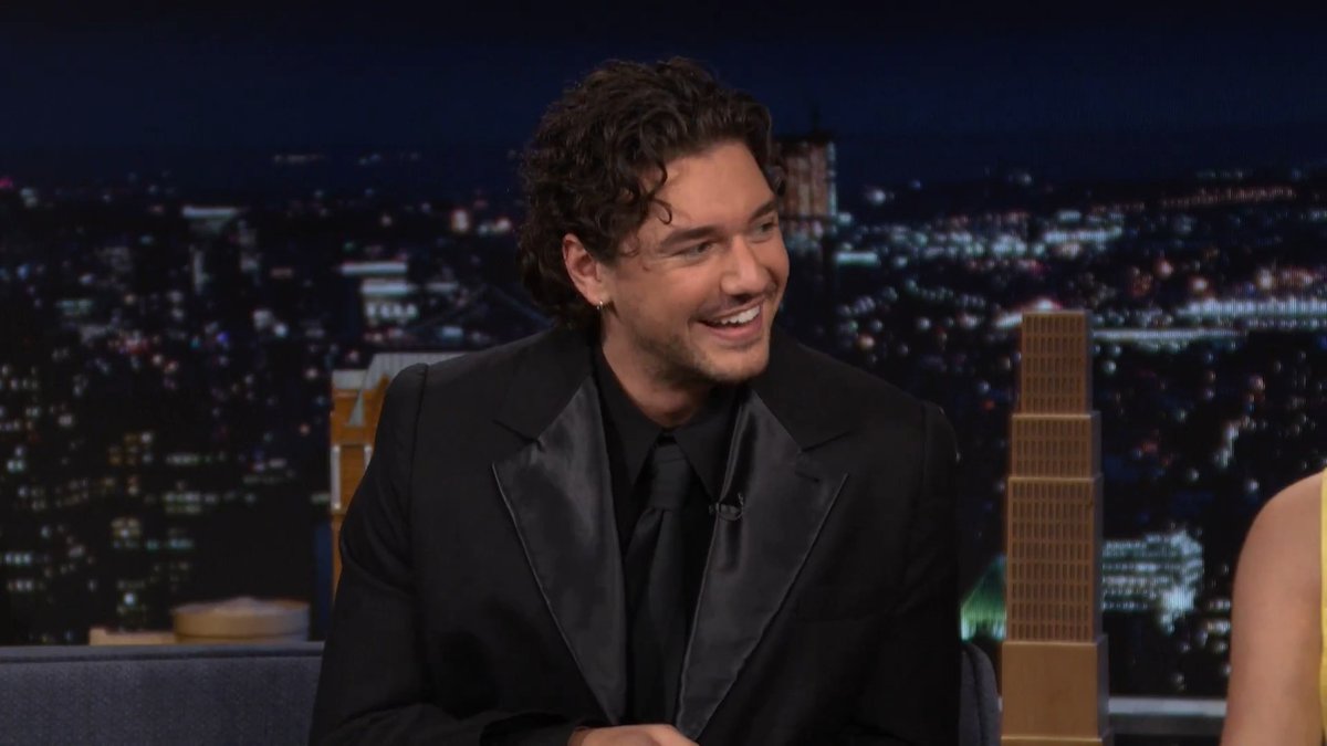Ella Bright &amp; Belmont Cameli react to jlo following the entire Off Campus cast on Instagram! #FallonTonight