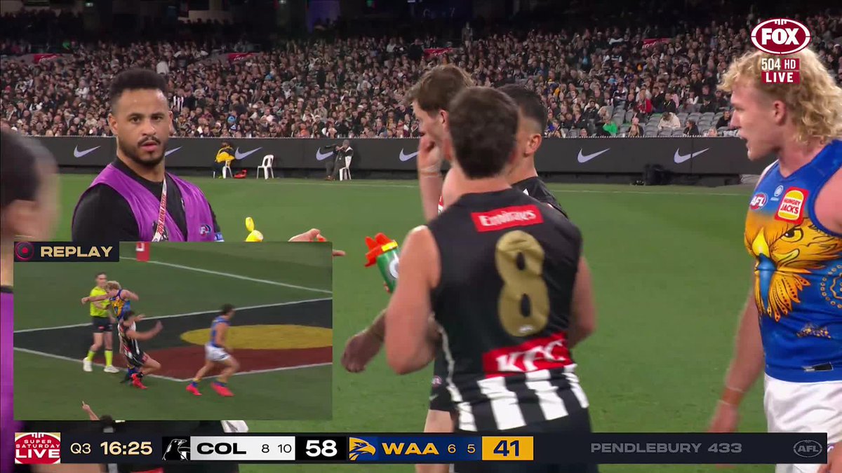"That's DUMB by Ginbey." A free kick reversed gifts Nick Daicos his second goal. 📺 Watch #AFLPiesEagles on Ch.504 or stream on Kayo: ✍️ BLOG 🔢 MATCH CENTRE