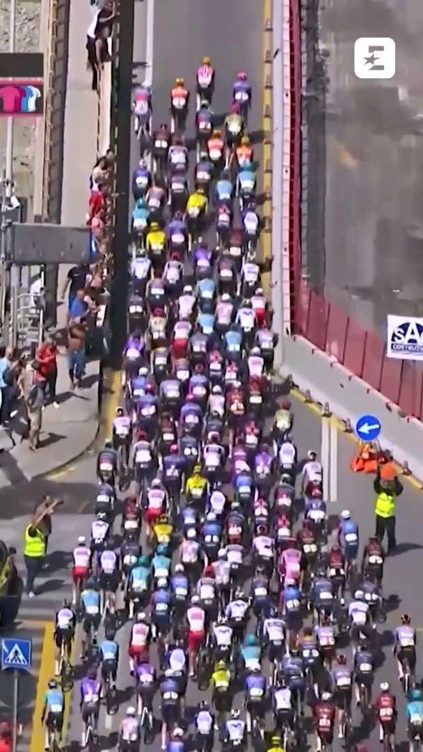 Bicycles are hugely space efficient, which is why they make a lot of sense in congested cities. This video demonstrates why there aren’t traffic jams in bike lanes.