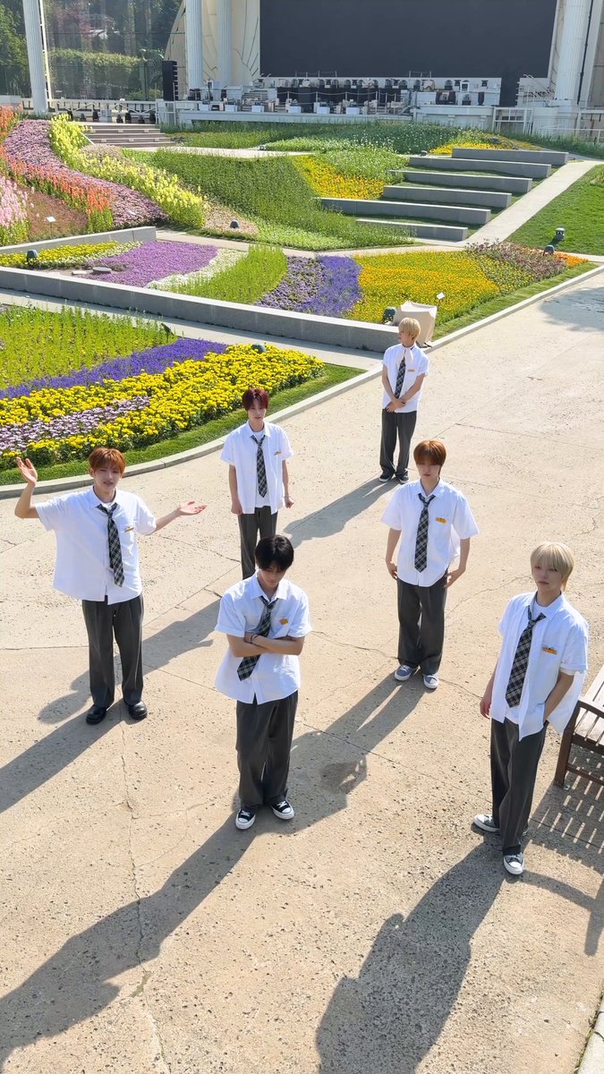 에버랜드에서🌹 🔗 #idntt #아이덴티티 #unevermet