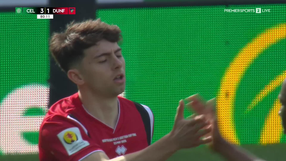 "Dunfermline Athletic do have something to celebrate!" 🏁 Josh Cooper reduces their deficit to two goals in the #ScottishCup Final 👊