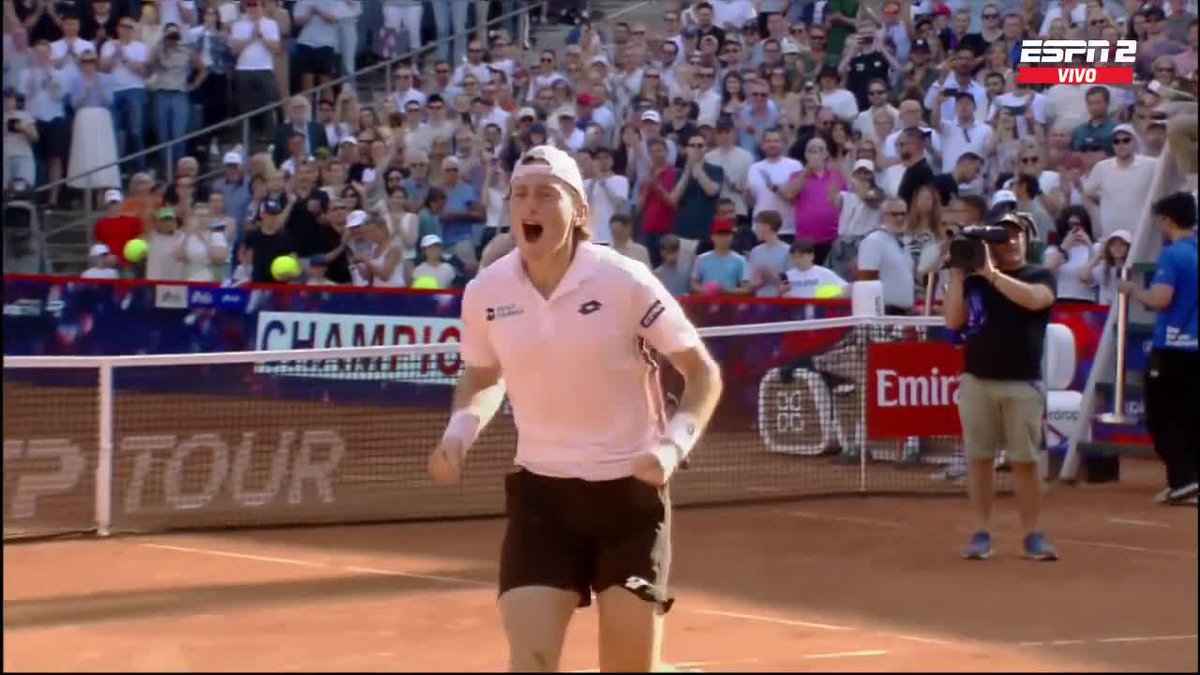 ¡¡DESDE LA QUALY: 🇵🇪 NACHO BUSE DERROTÓ A TOMMY PAUL Y ES CAMPEÓN DE #HAMBURGO!! 🏆🙌
