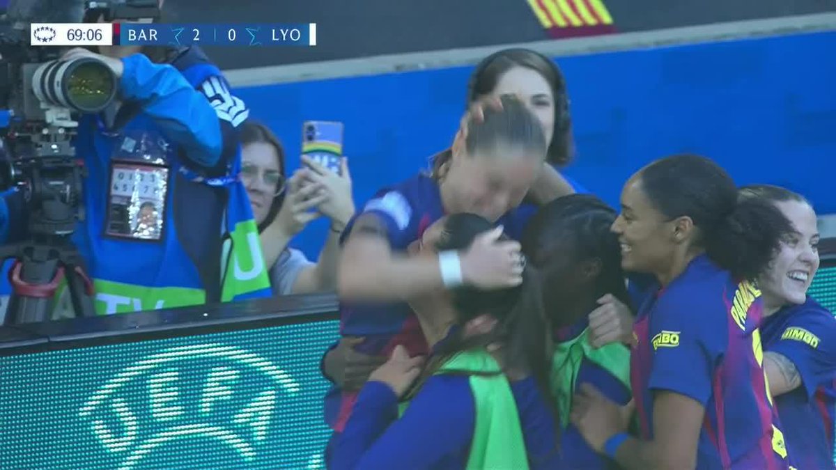 A BRACE FOR EWA PAJOR IN THE UWCL FINAL ‼️