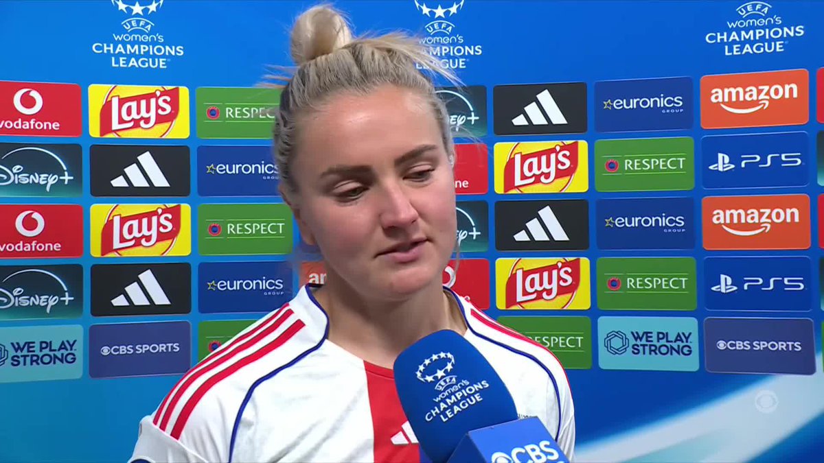 "The highs are so high, the lows are so low. Keep going." ❤️ An emotional Lindsey Heaps speaks with Ali Riley after her final #UWCL match with OL Lyonnes 🇺🇸
