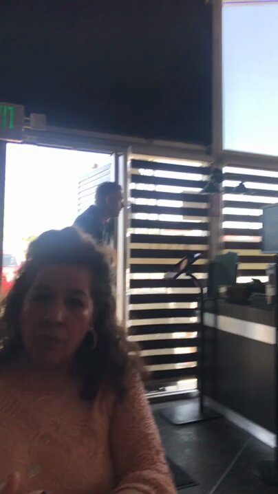 Racist man calls a black dude "monkey man" at a restaurant in LA on mother's Day. A lady close by delivers the justice
