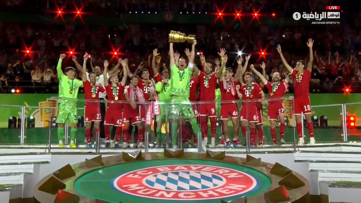 شاهد لحظات رفع اللقب من الأسطورة مانويل نوير ✨ بايرن ميونخ بطل كأس ألمانيا 🏆🔴 #بايرن_ميونخ_شتوتجارت #كأس_ألمانيا