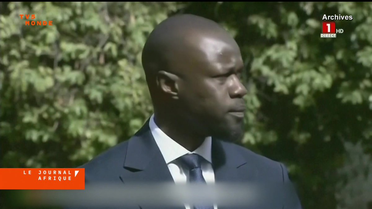 Rupture au sommet de l’État au Sénégal : le président Bassirou Diomaye Faye a limogé hier son Premier ministre Ousmane Sonko et tout le gouvernement. Aucun successeur n’est nommé. Arrivés au pouvoir en avril 2024, les deux ex-alliés affichaient des tensions croissantes.