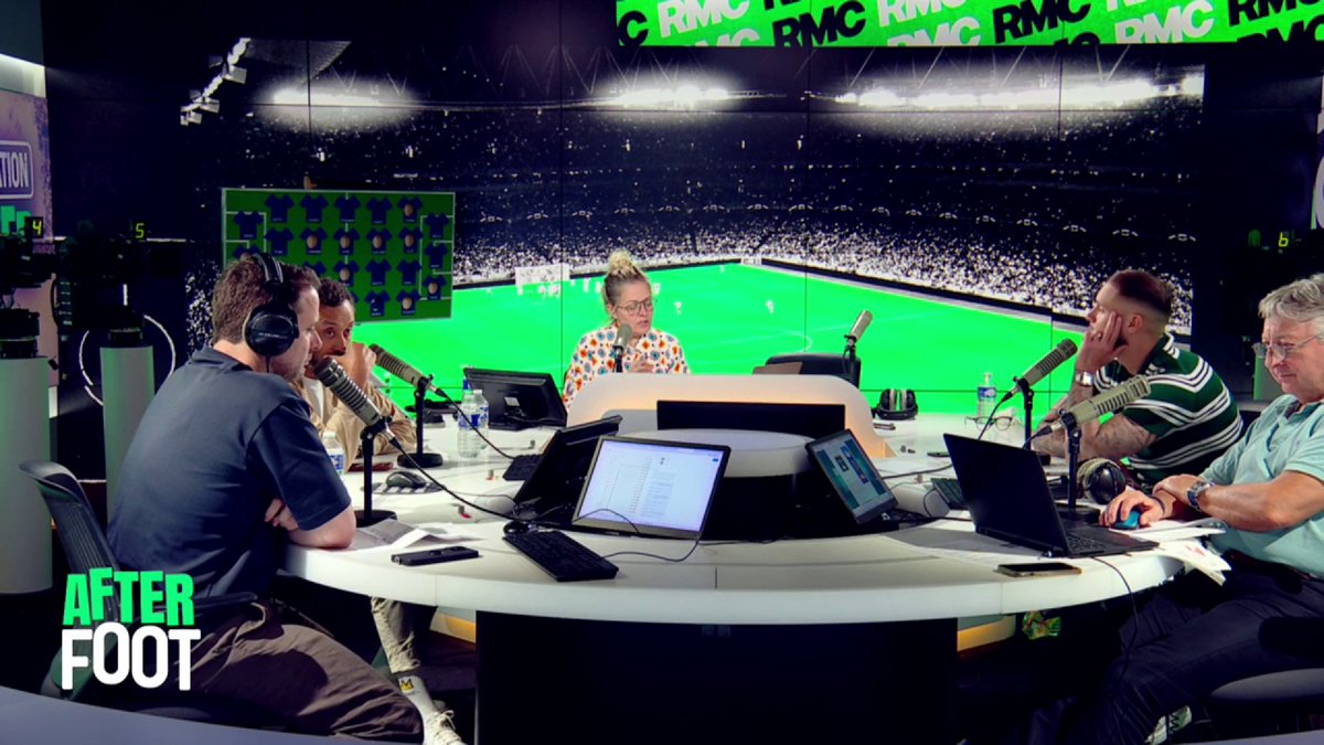 🗣"Est-ce que l'AJA serait vraiment perdant ? Cet amour pour Pelissier sans savoir qui pourrait le remplacer... Je suis un peu étonné ! David Gluzman revient sur le départ de Christophe Pelissier de l'AJ Auxerre.
