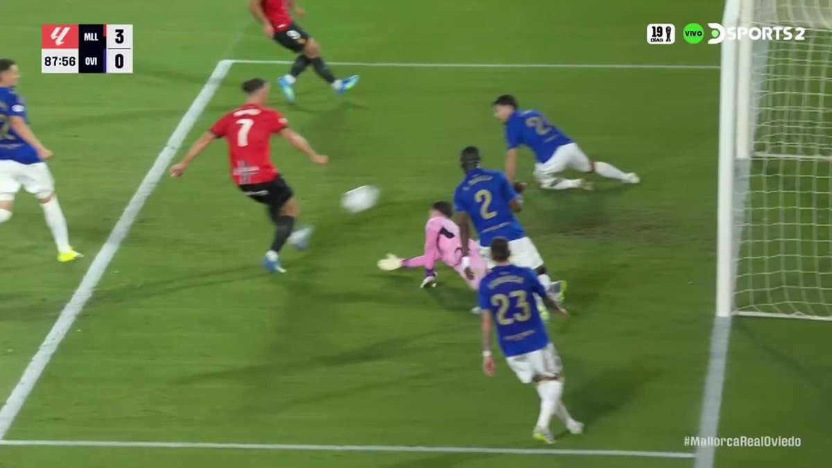 Vedat Muriqi firmó hoy su ¡23º GOL! con Mallorca en la temporada y terminó como el ¡2DO MÁXIMO GOLEADOR DE LA LIGA! detrás de Mbappé. Ni lo celebró, porque el descenso estaba decretado… 🥲🇽🇰