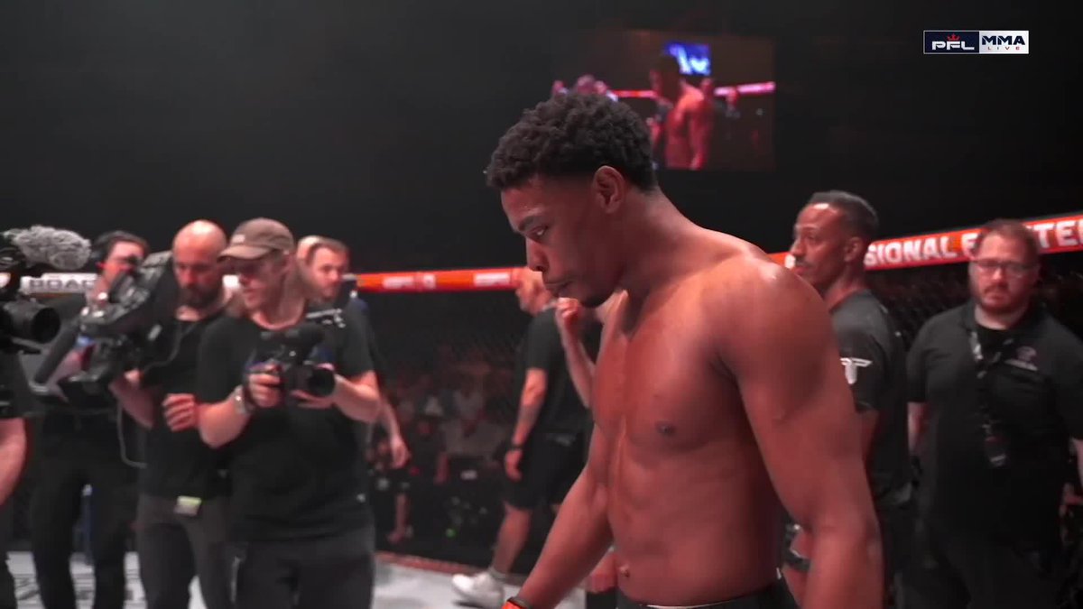 Patrick Habirora defeats Benson Henderson by KNOCKOUT to finish our night in Brussels! 💪 #PFLBrussels | Main Card LIVE NOW | ESPN App