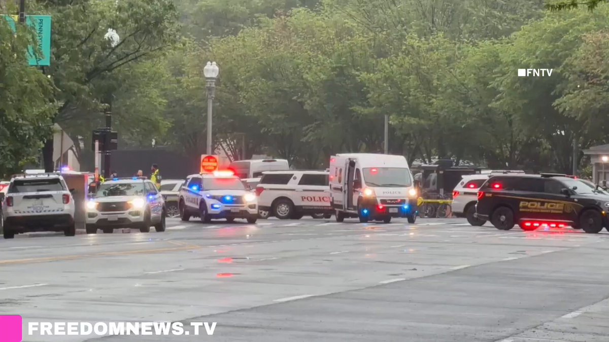 UPDATE: WHITE HOUSE LOCKDOWN Lifted, after gunman allegedly fired multiple shots and was shot back at by the Secret Service outside at 17th Street &amp; Pennsylvania Avenue NW in Washington DC. Video by amanda moore 🐢 | Licensing FreedomNews.Tv FNTV Desk@freedomnews.tv