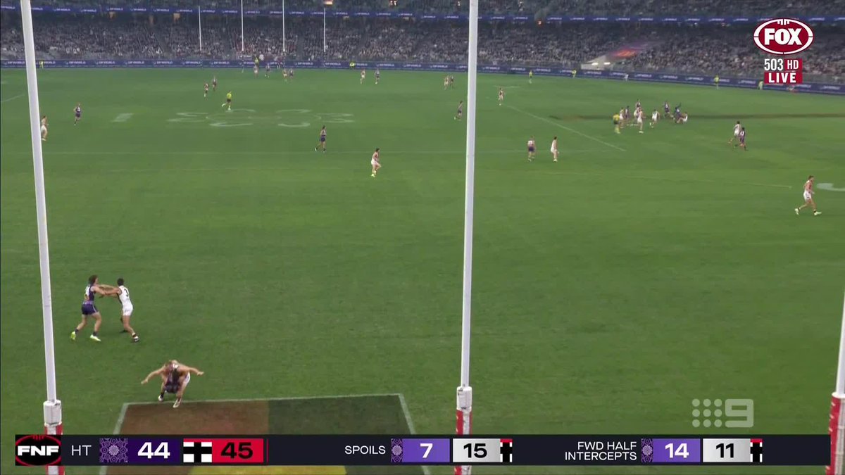 "I love it... I can't believe that Ross Lyon, with some of the players he's sent out over the years, is complaining about that." Nathan Brown is all for Pat Voss' and Freo's tactics against Cal Wilkie. #9AFLSFS | Watch on 9 &amp; 9Now 🖥️