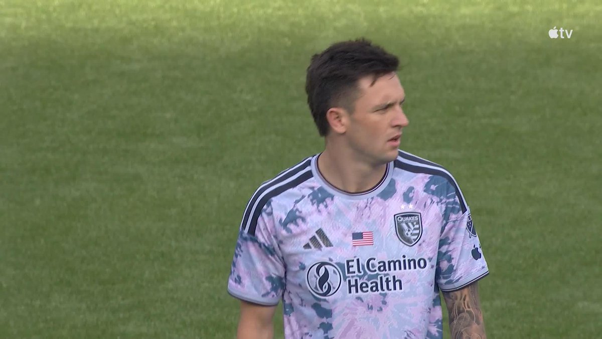 Preston Judd with the finish and the San Jose Earthquakes take the lead just moments into the game 😱