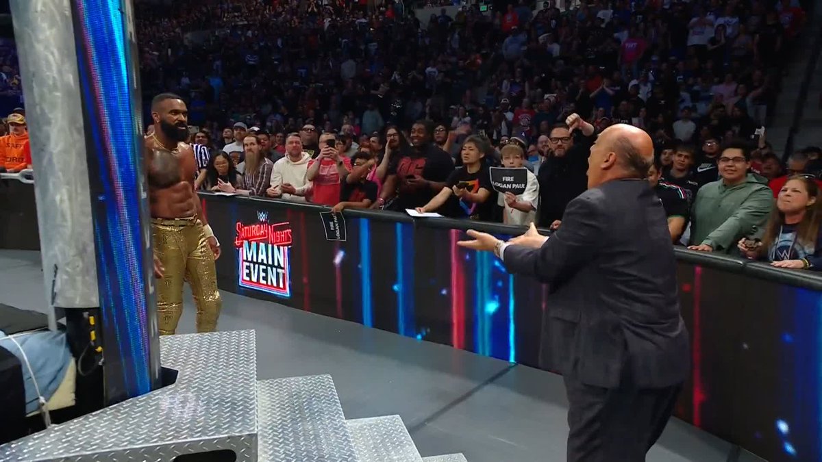 Unbelievable... 😱 The Vision remain the World Tag Team Champions!