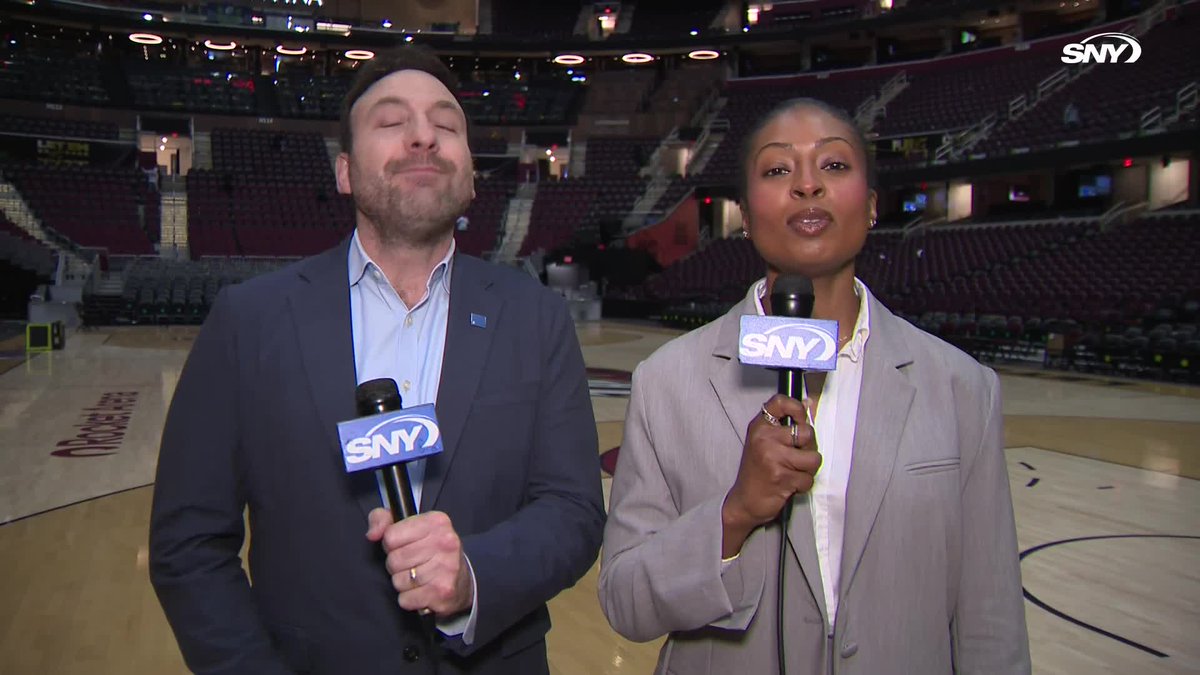 .Ian Begley joins C. from Cleveland to discuss the Knicks' 10th straight playoff victory, Mikal Bridges playing his best basketball of the year and what the Knicks need to do to close out the series in Game 4: