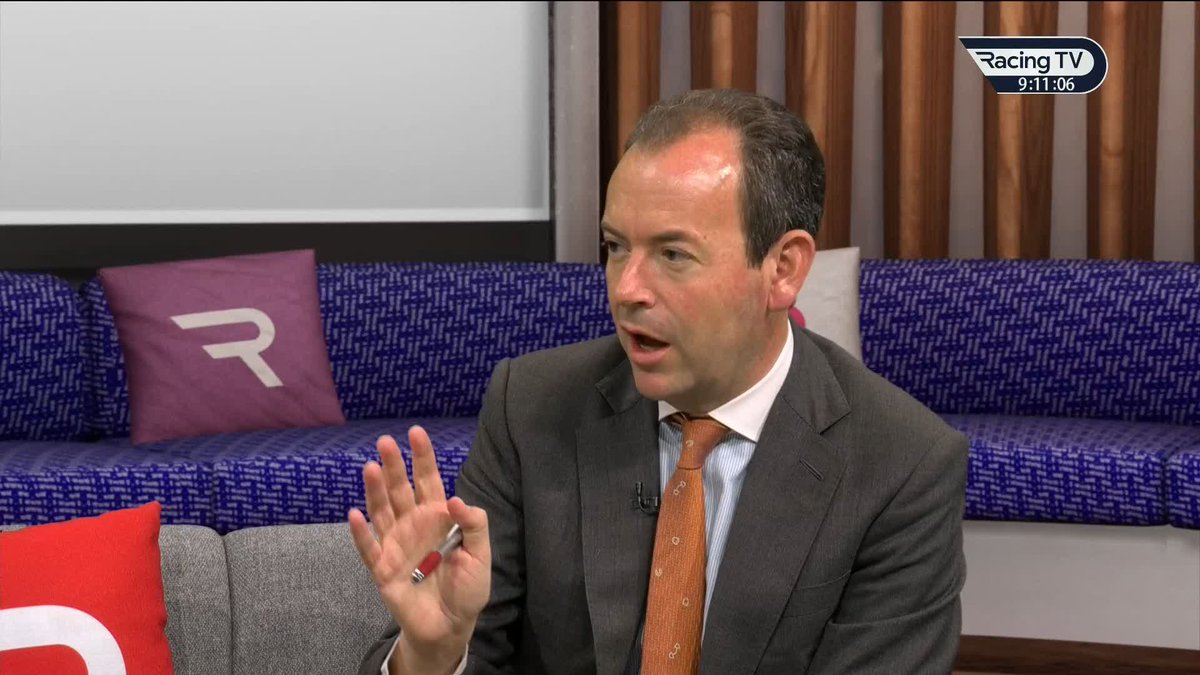 🗣️ "That is a system that could work." Geoff Banks and Simon Clare join Nick Luck on the #LuckOnSunday sofa World Pool