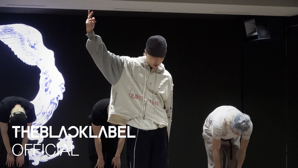 QUINT:ESSENCE DANCE PRACTICE BEHIND 🔗 #TAEYANG #태양 #QUINTESSENCE #LIVEFASTDIESLOW #LFDS #THEBLACKLABEL #더블랙레이블