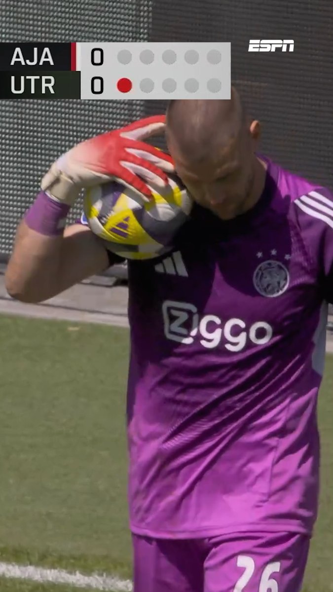 De bloedstollende penaltyreeks tussen Ajax en FC Utrecht 🥵 #ajautr