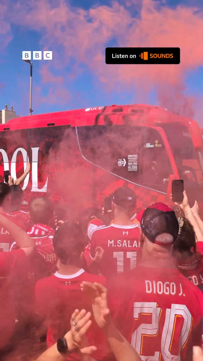 🎶 Oh, Andy, Andy… 🎶 Anfield prepare to say goodbye to Robertson &amp; Salah 👋 #LFC #BBCFootball