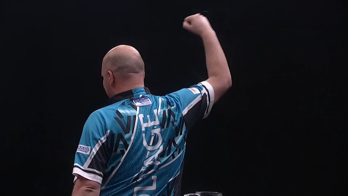 TOPS-TOPS TO WIN IT! Rob Cross is through to the semi-finals, as Voltage pins a fabulous tops-tops checkout to beat Ryan Joyce in a brilliant last-leg decider! 📺 #ET7