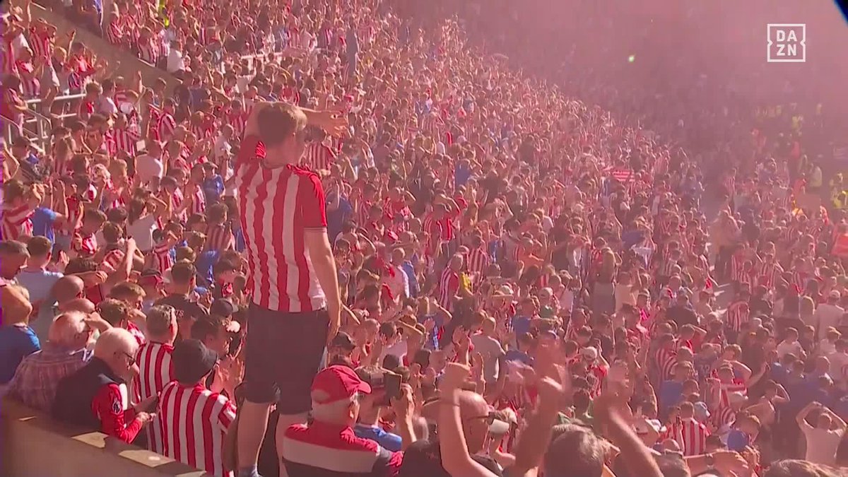 ES UNA DE LAS HISTORIAS DEL AÑO EN EL FÚTBOL 🙌🏻 El Sunderland, de recién ascendido... A JUGAR EUROPA 53 TEMPORADAS DESPUÉS 🔴⚪ #PremierLeagueDAZN ⚽🏴󠁧󠁢󠁥󠁮󠁧󠁿