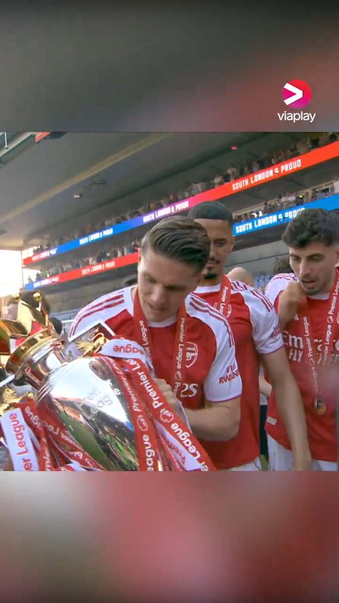 ARSENAL LYFTER PREMIER LEAGUE-POKALEN 🏆🔴