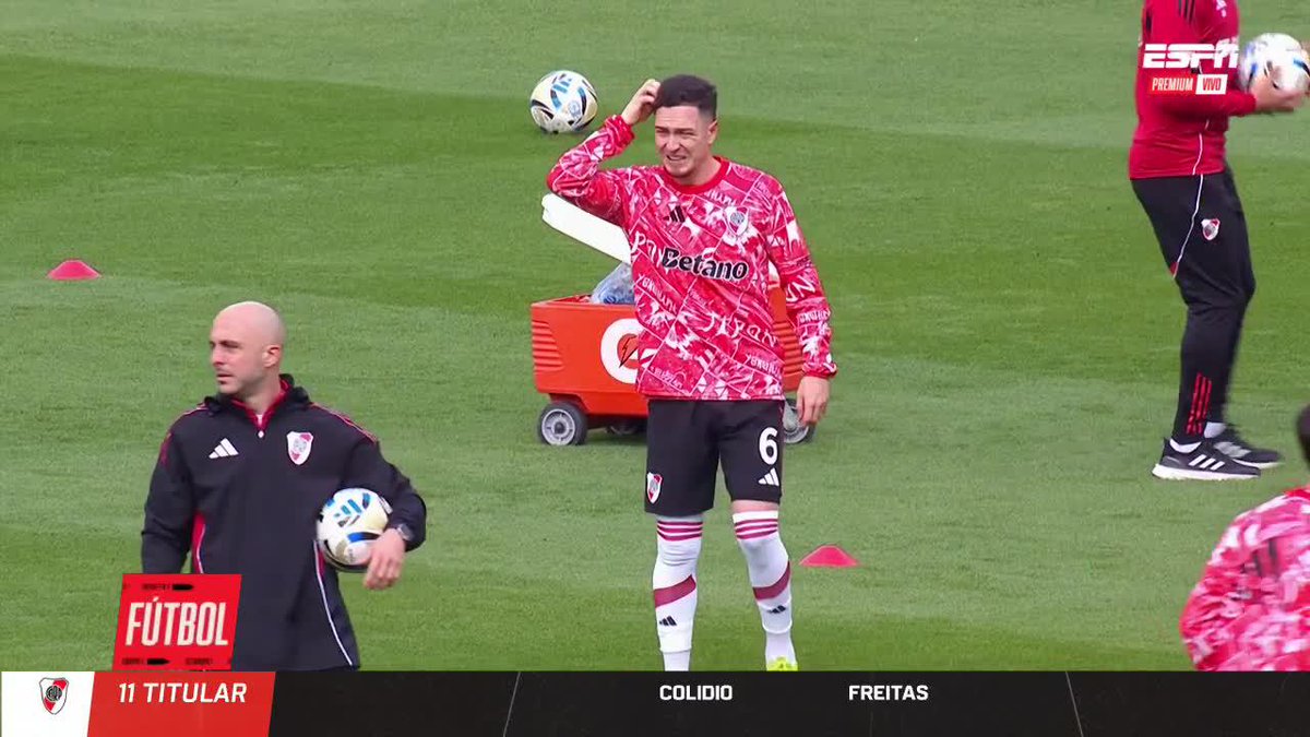 Anibal Moreno se fue a infiltrar faltando 20 minutos para el arranque del partido. La historia no la hacen los cagones. Que juegue hasta donde le explote la rodilla