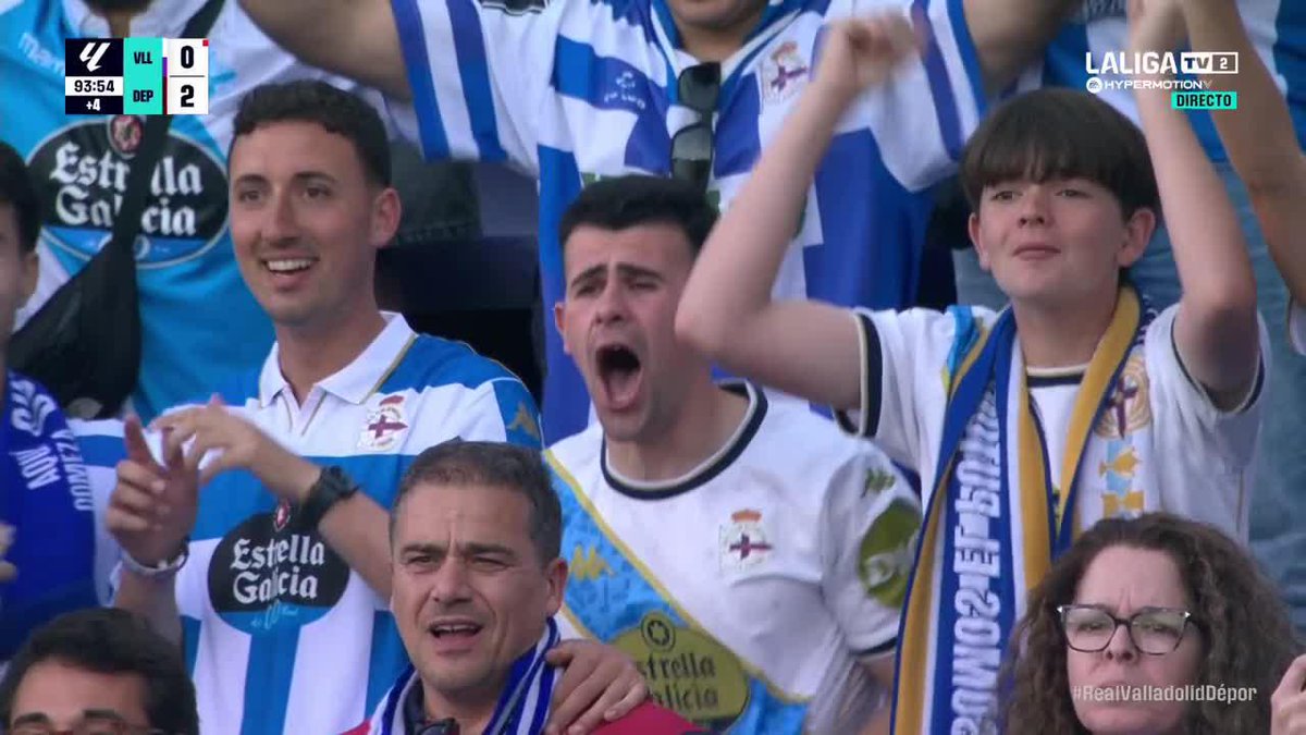 Por cada caída, por cada lágrima, por cada gol, por cada viaje... 😢 ENHORABUENA, DEPORTIVISTAS. ¡ESTÁIS DE VUELTA! ⚪🔵 #LALIGAHYPERMOTION