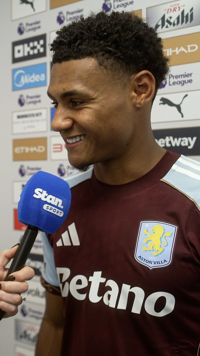 ‘It’s the BEST WEEK of my life’ 🔥 Ollie Watkins won the Europa League last week, got an England call up for the World Cup and just finished the season with a double against Manchester City. Light work for the Aston Villa man. #StanSportAU #PremierLeague
