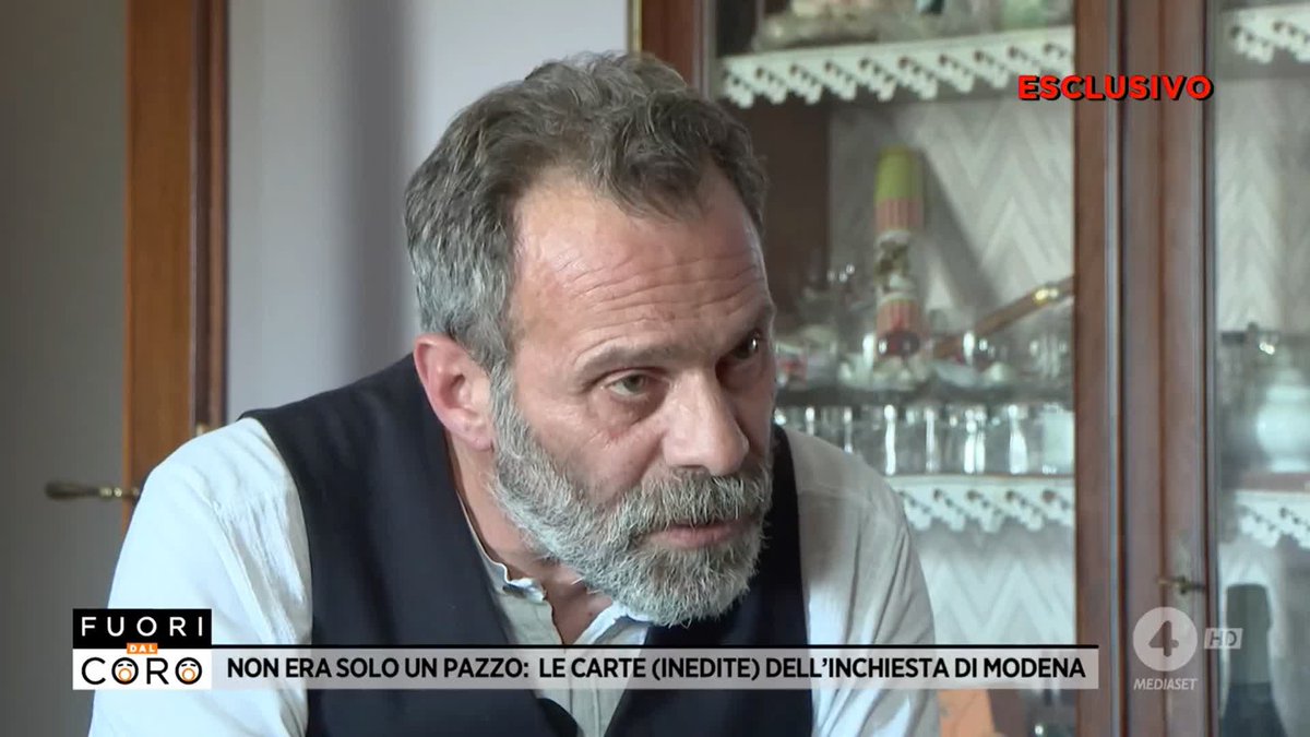 "Mia sorella ha il femore rotto, il bacino spezzato in due, le costole sfondate, un polmone forato e il cuore lesionato: è in fin di vita" Giovanni a #Fuoridalcoro su sua sorella ferita nell'attentato di #Modena Il servizio di Serena Pizzi