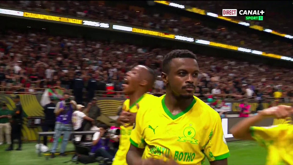 #CAFLDC 🏆 : Mamelodi Sundowns égalise sur une superbe frappe signée Teboho Mokoena 🇿🇦 💥 Les Masandawana reprennent l'avantage 🤩