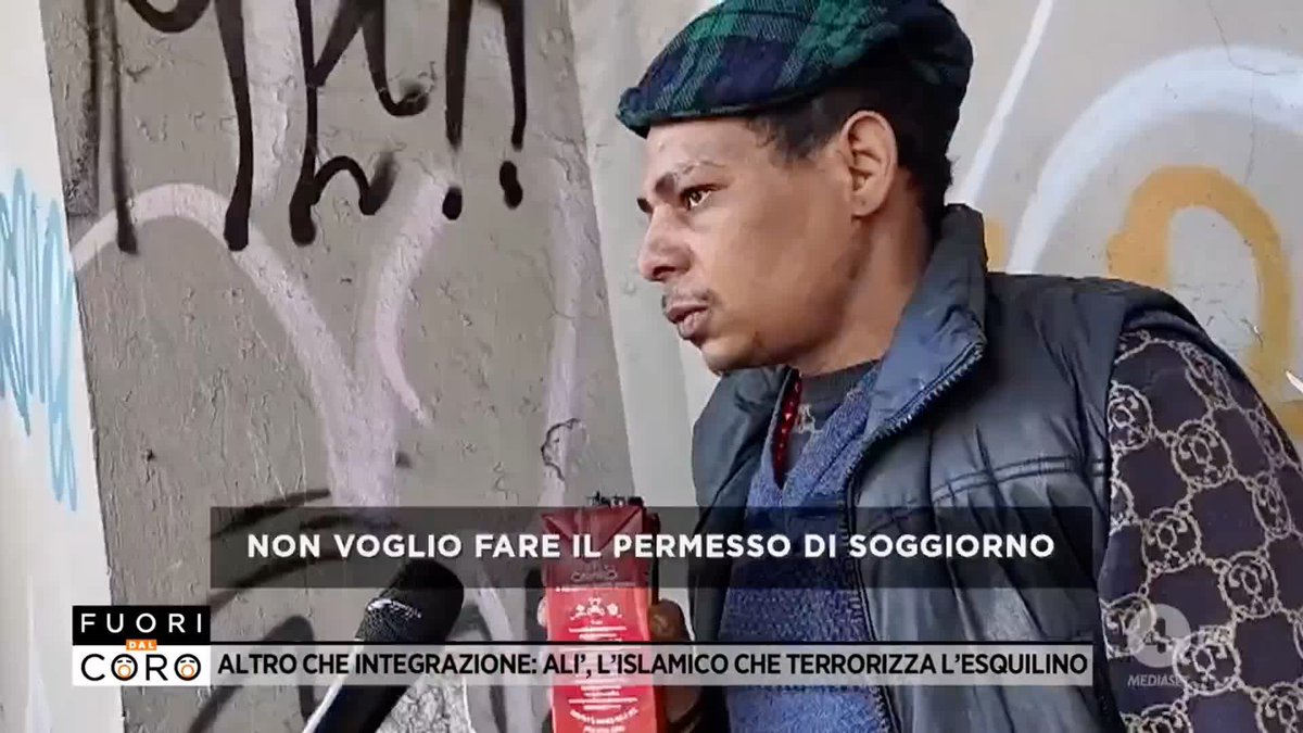 "Non voglio fare il permesso di soggiorno perché sono cittadino marocchino. Cosa me ne frega dell'Italia!" Le parole di Alì Abdul, immigrato con un ordine di espulsione, arrestato 3 volte e denunciato per aggressione, furto e danneggiamento. #Roma #Fuoridalcoro