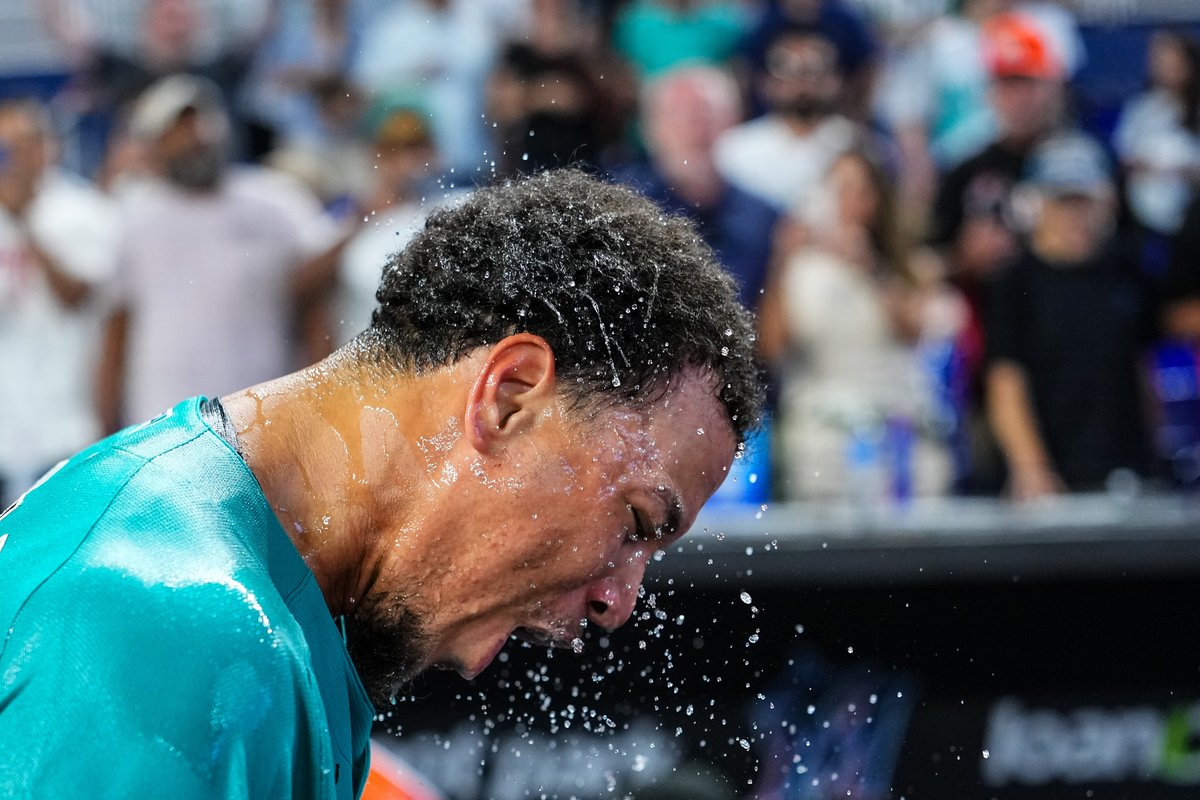 WALK-OFF GRAND SLAM IN MIAMI 💥 Heriberto Hernández and the Miami Marlins get the sweep 😤