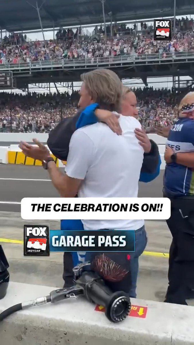 The party is on following Felix Rosenqvist's dramatic win!!