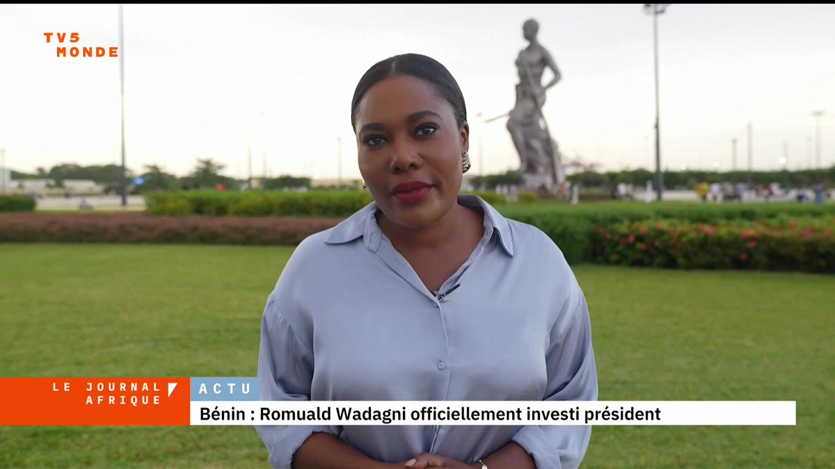 [ 🇧🇯 BÉNIN ] 🔸 Romuald Wadagni a officiellement prêté serment devant la Cour constitutionnelle et devient président du Bénin, succédant à Patrice Talon, ouvrant une nouvelle phase politique pour le pays.