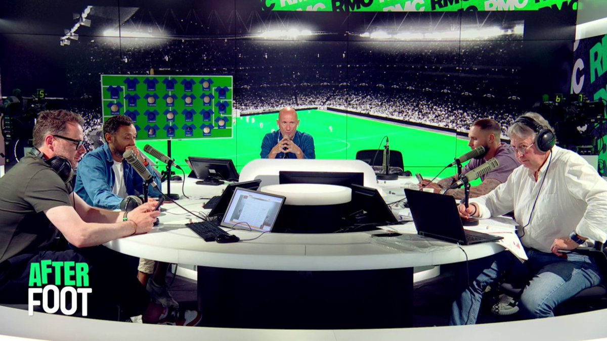 💬 Kevin Diaz : "Il faut qu'on ait beaucoup d'humilité. Je pense qu'on ne peut pas comprendre ce que vivent les dirigeants et les entraîneurs dans le foot professionnel. Ils sont tellement exposés... Nous aussi, les médias, on peut faire notre auto-critique."