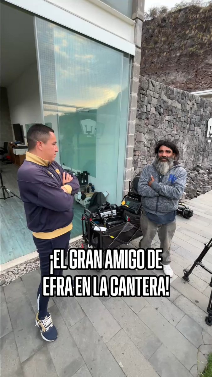 "VAMOS A SER CAMPEONES" 🏆 Efraín Juárez 🫶 El Palomas La gran amistad que tiene el técnico de Pumas en Cantera ⚽ ❤️