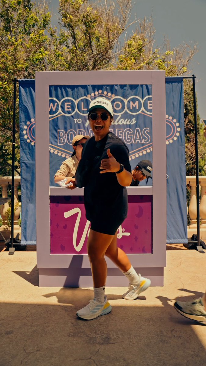 Borahaegas 2.0, fully activated 💜 ARMY came through for today’s Vegas_THE CITY freebie drop at Caesars Palace. Missed it? The photo moment is up at our Spanish Steps through the 28th. #BTS_THECITY_ARIRANG #BTS_THECITY_ARIRANG_LASVEGAS #BTS